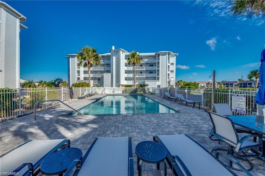 4541 Bay Beach LN 341-2