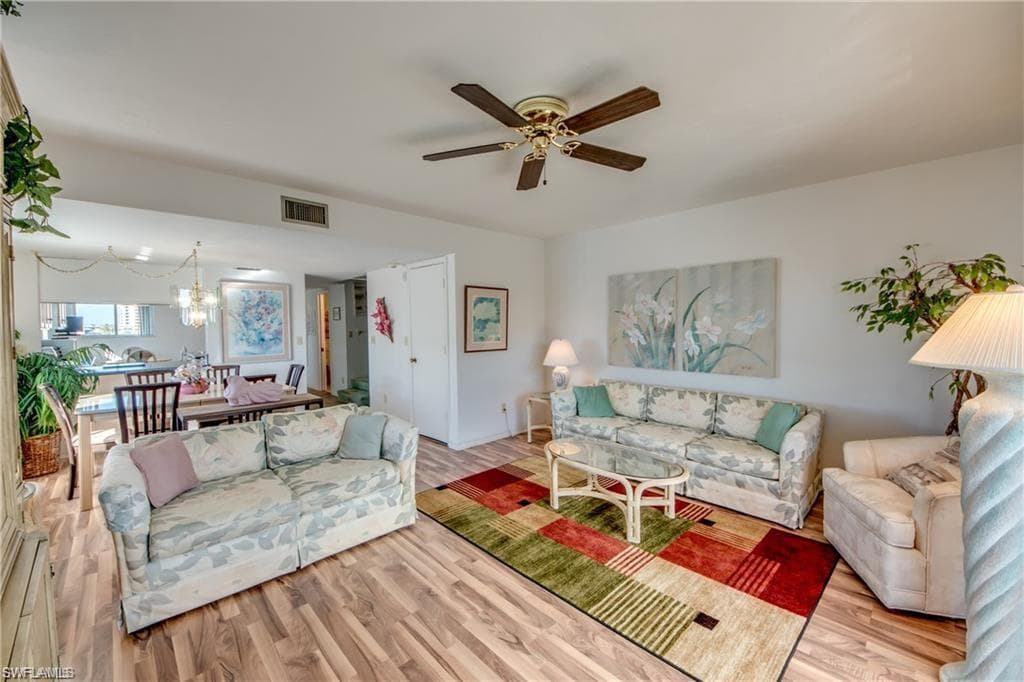 4541 Bay Beach LN 341-23