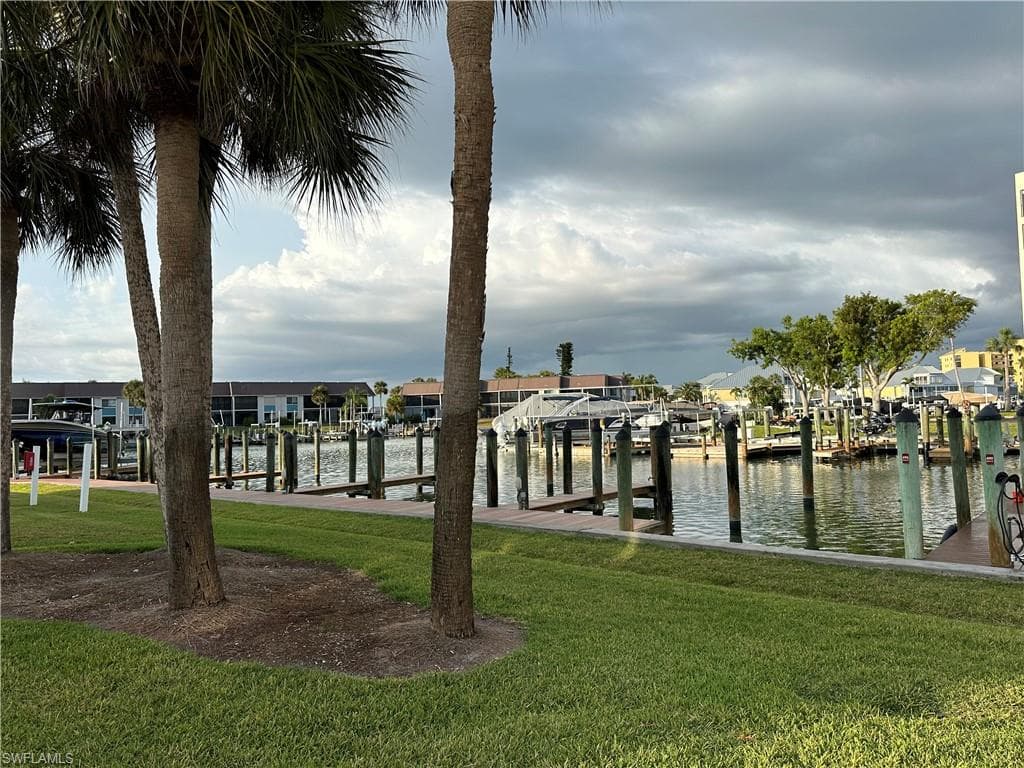 4541 Bay Beach LN 341-34