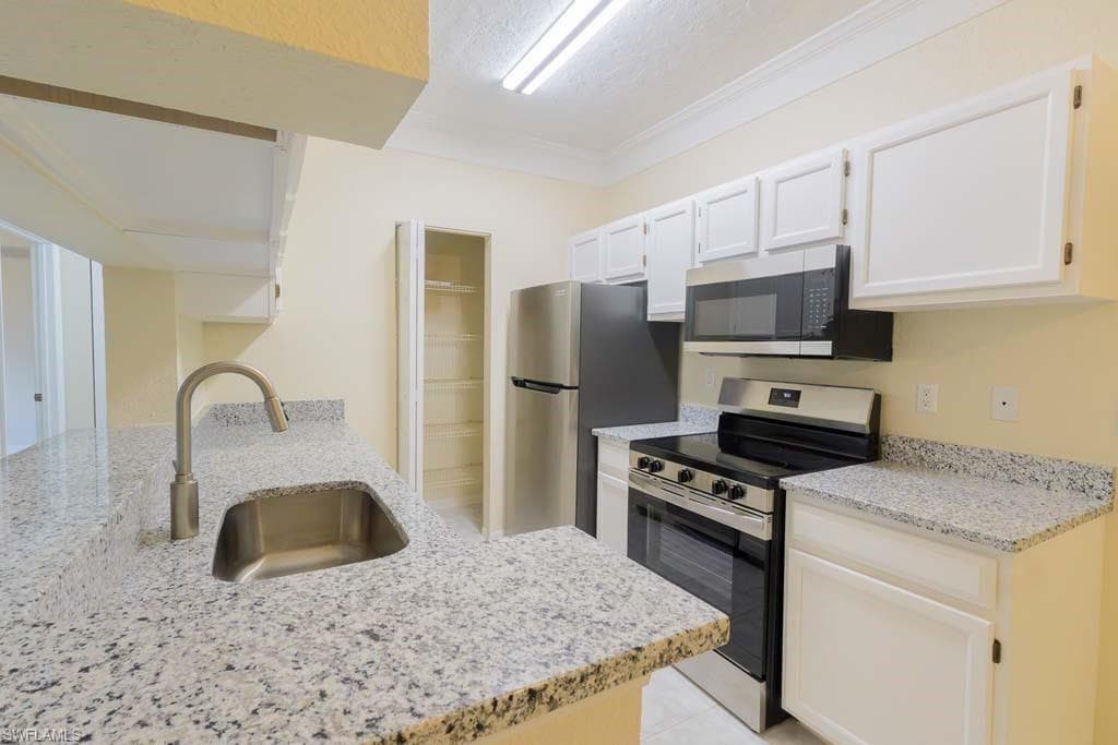 11521 Villa Grand 911-7