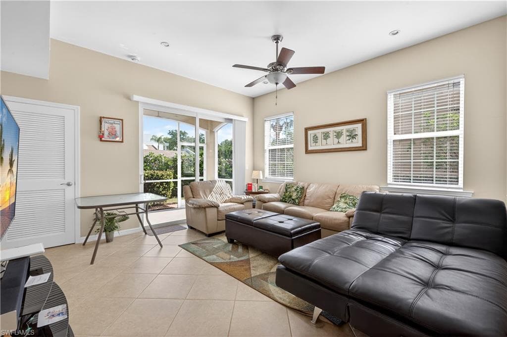 8541 Oakshade CIR 2-3