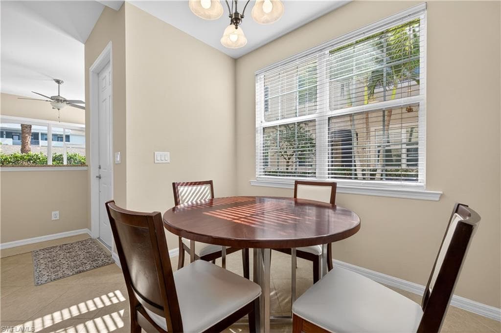 8541 Oakshade CIR 2-7