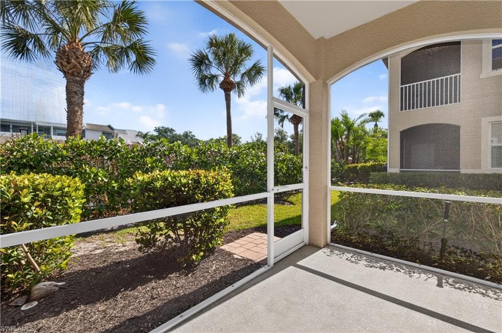 8541 Oakshade CIR 2-20