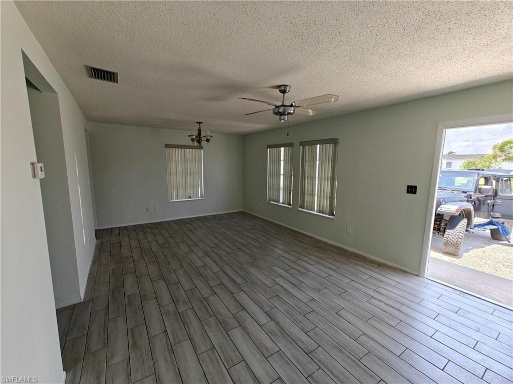 26 Temple CT-5