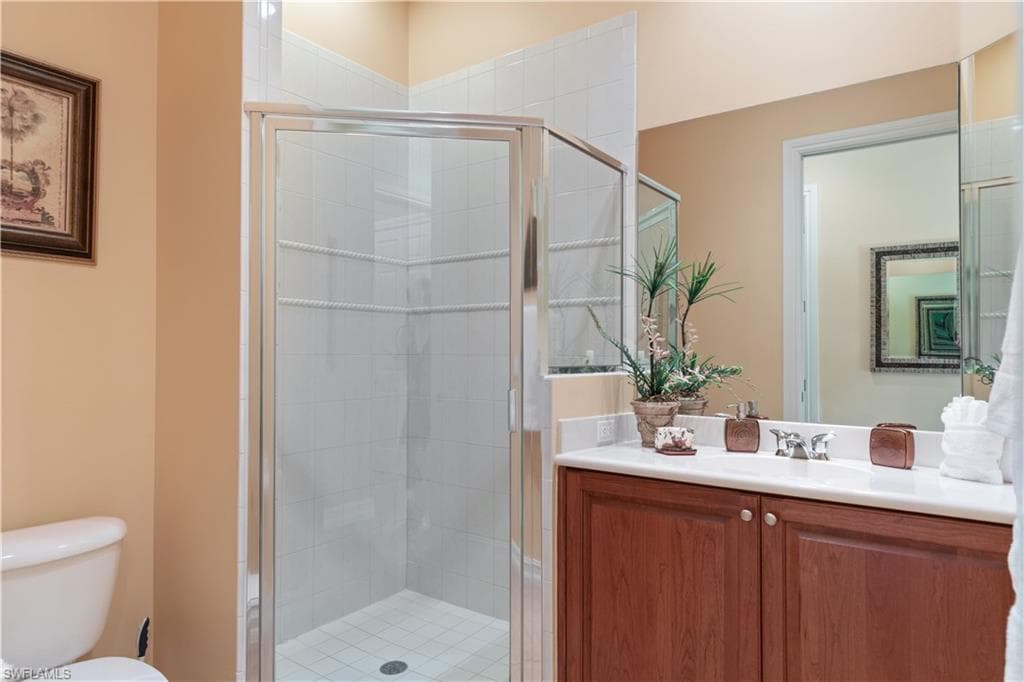 5050 Blauvelt WAY 8-102-9
