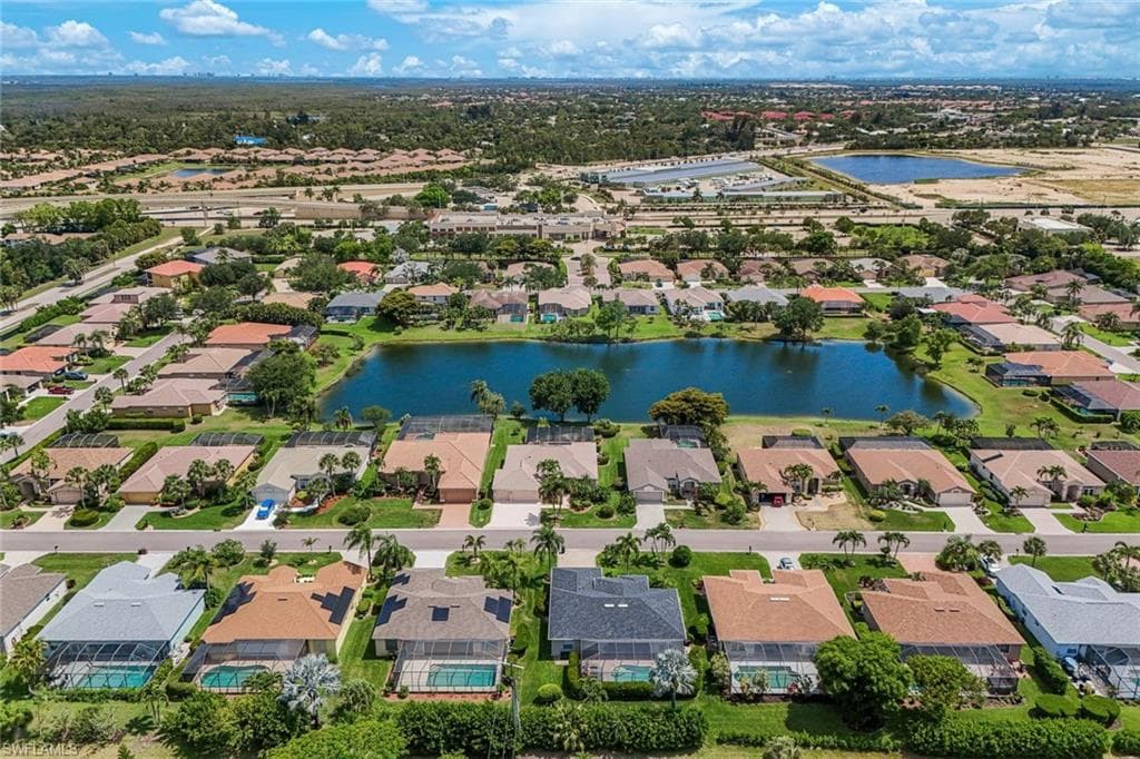 15076 BALMORAL LOOP-46