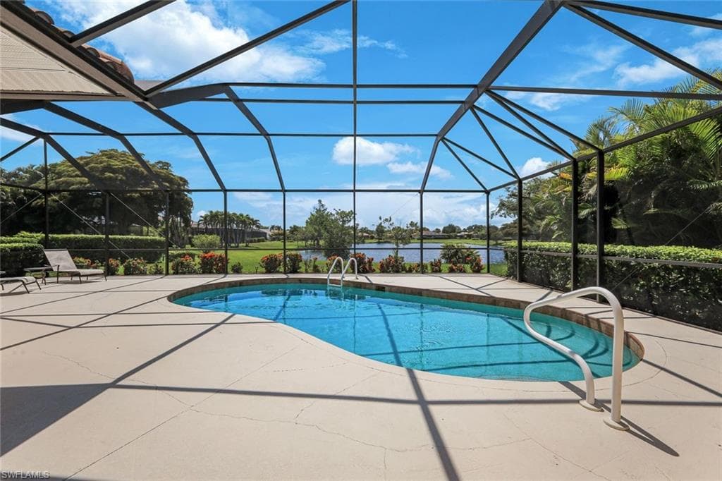 15076 BALMORAL LOOP-27