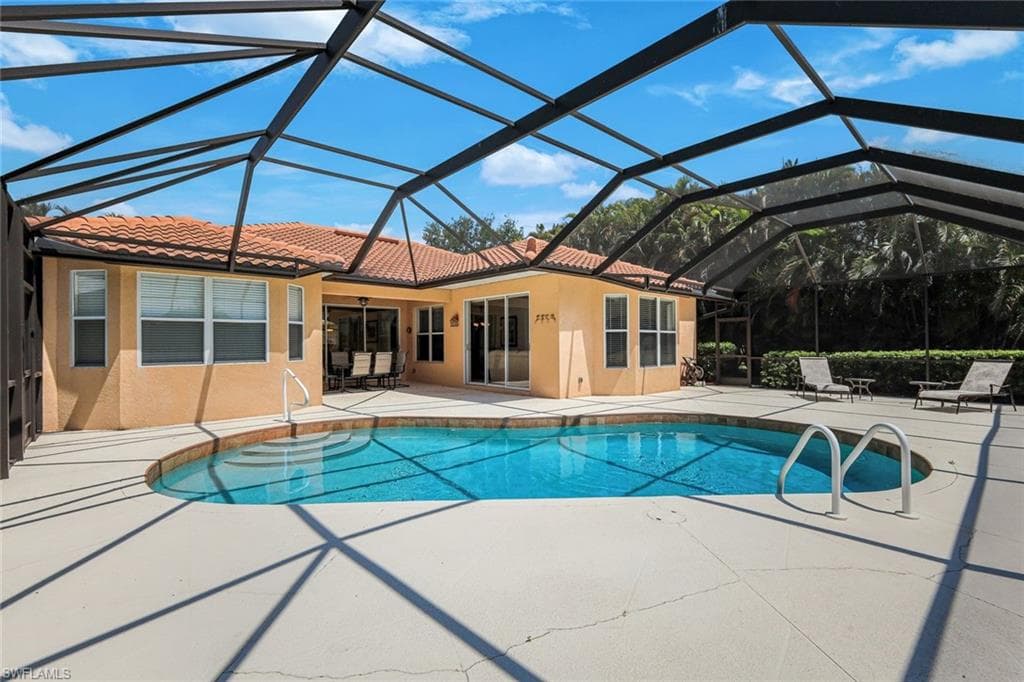 15076 BALMORAL LOOP-29