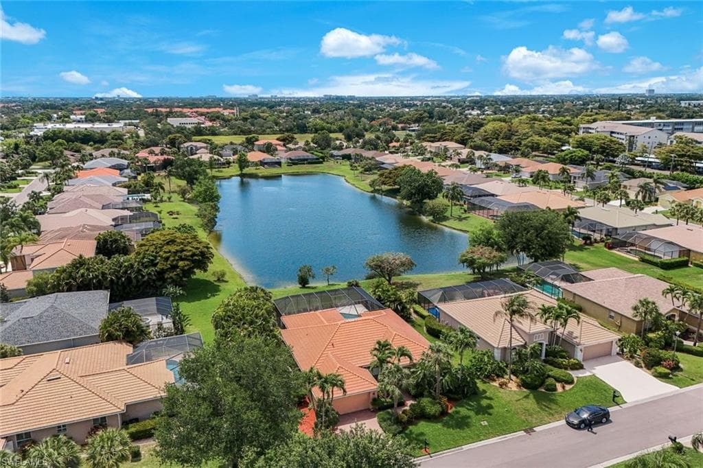 15076 BALMORAL LOOP-38