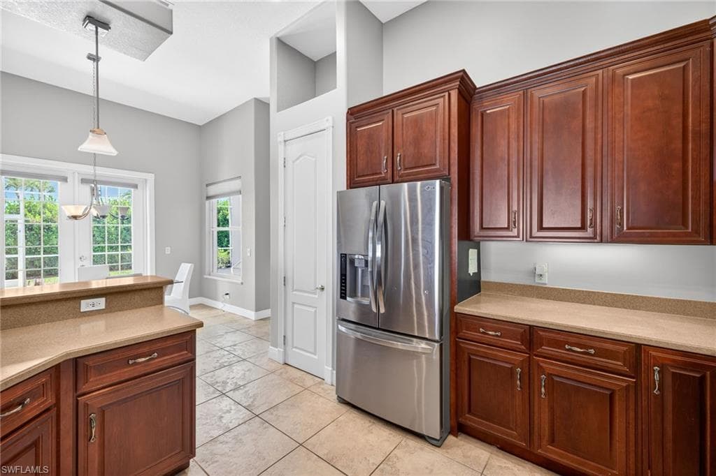 27001 Harbor DR-9