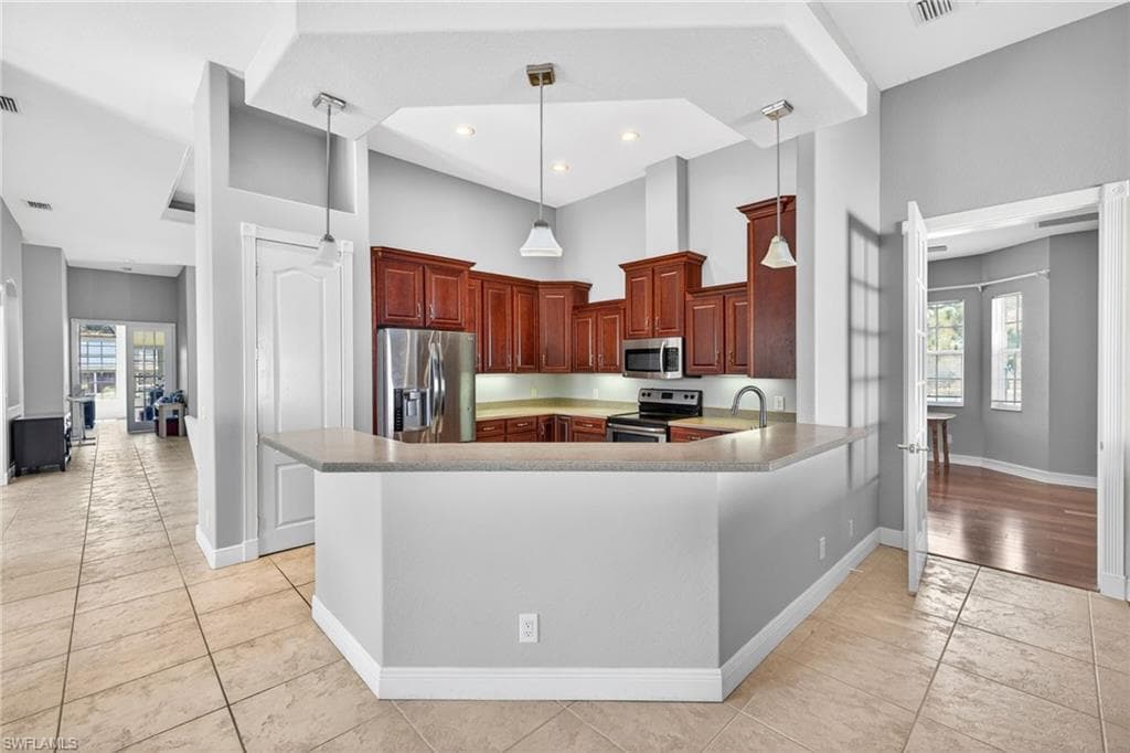 27001 Harbor DR-10