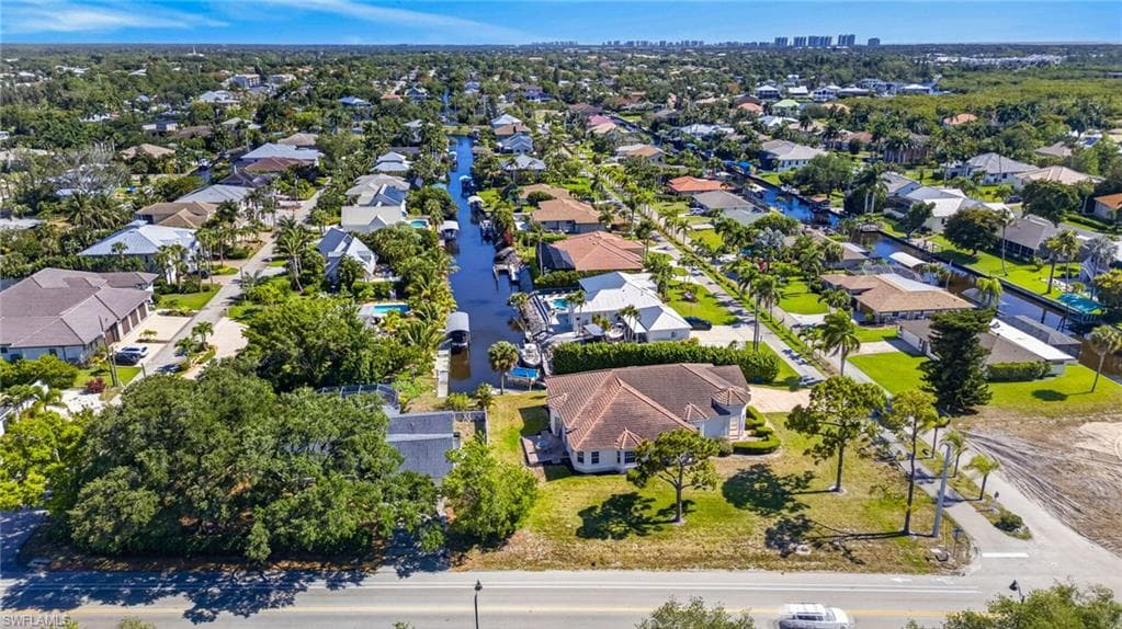 27001 Harbor DR-38