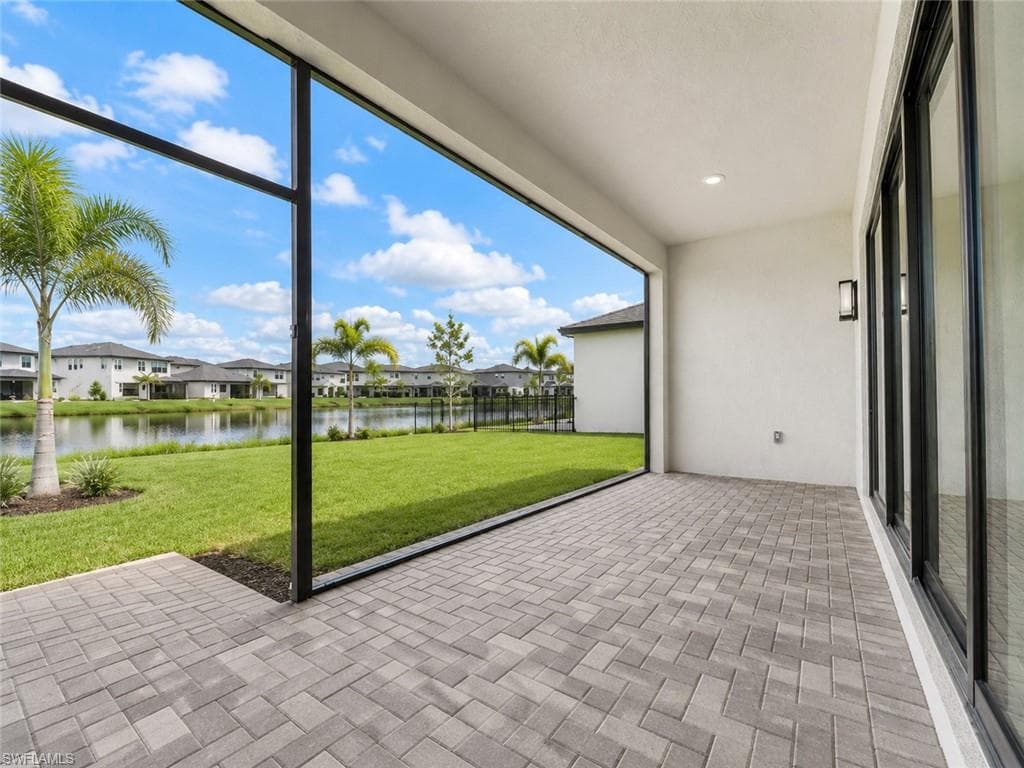 20921 Thistle Leaf LN-6