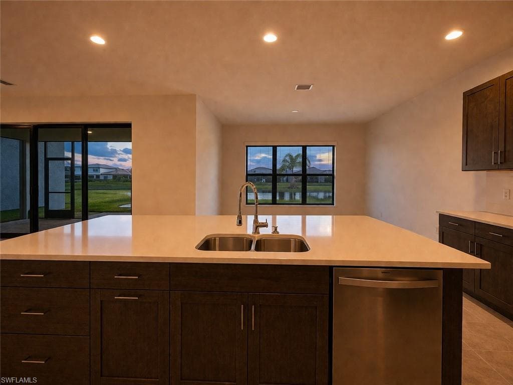 20921 Thistle Leaf LN-29