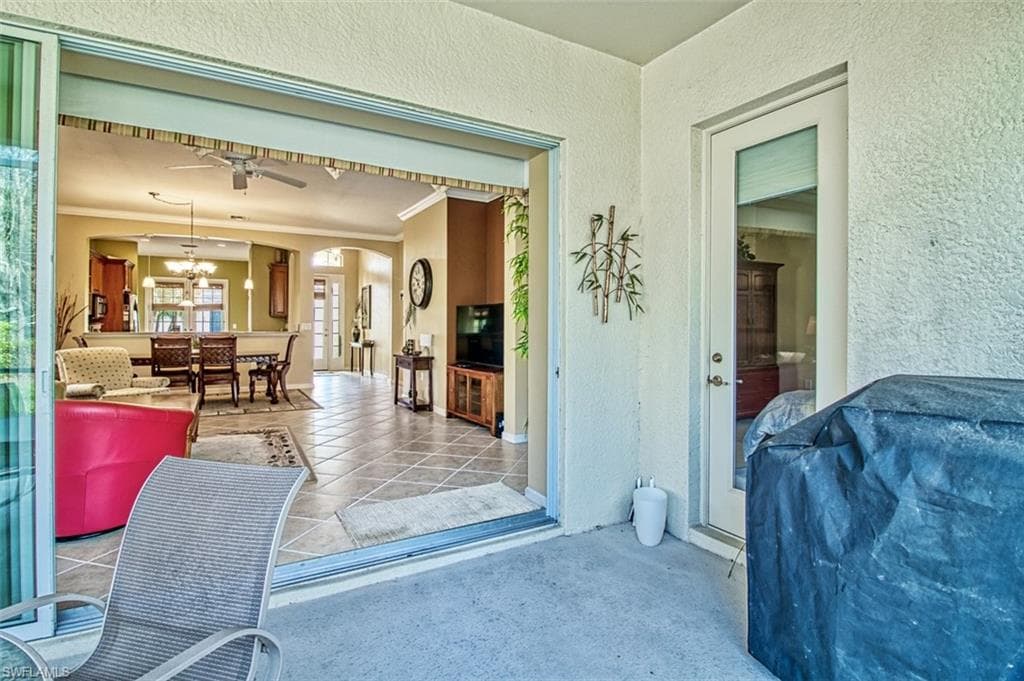 3460 Lakeview Isle CT-22
