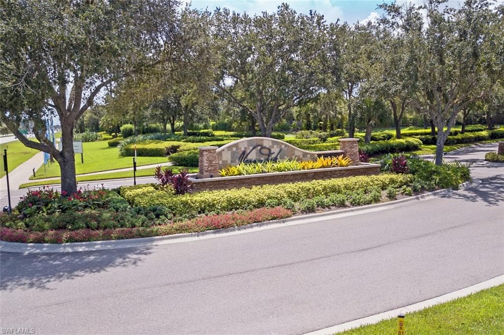 3460 Lakeview Isle CT-1