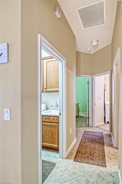 3460 Lakeview Isle CT-29