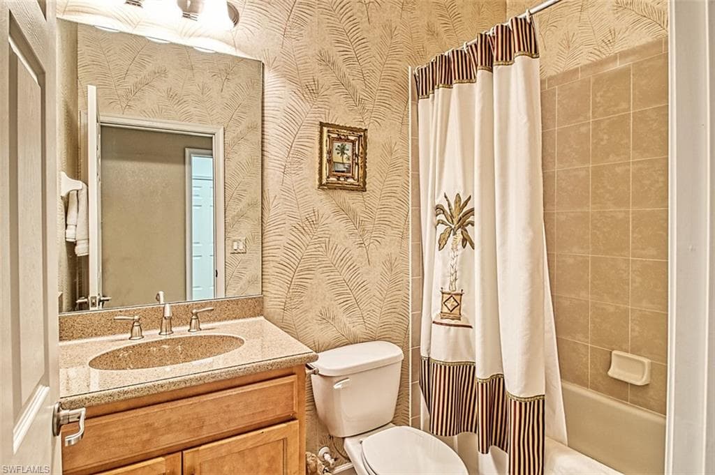 3460 Lakeview Isle CT-34