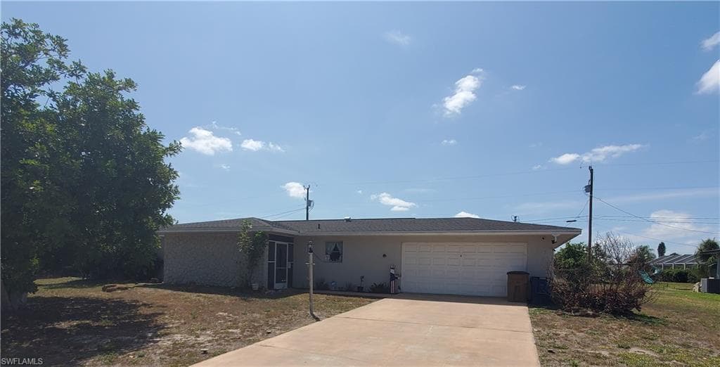 306 Hollywood ST-13