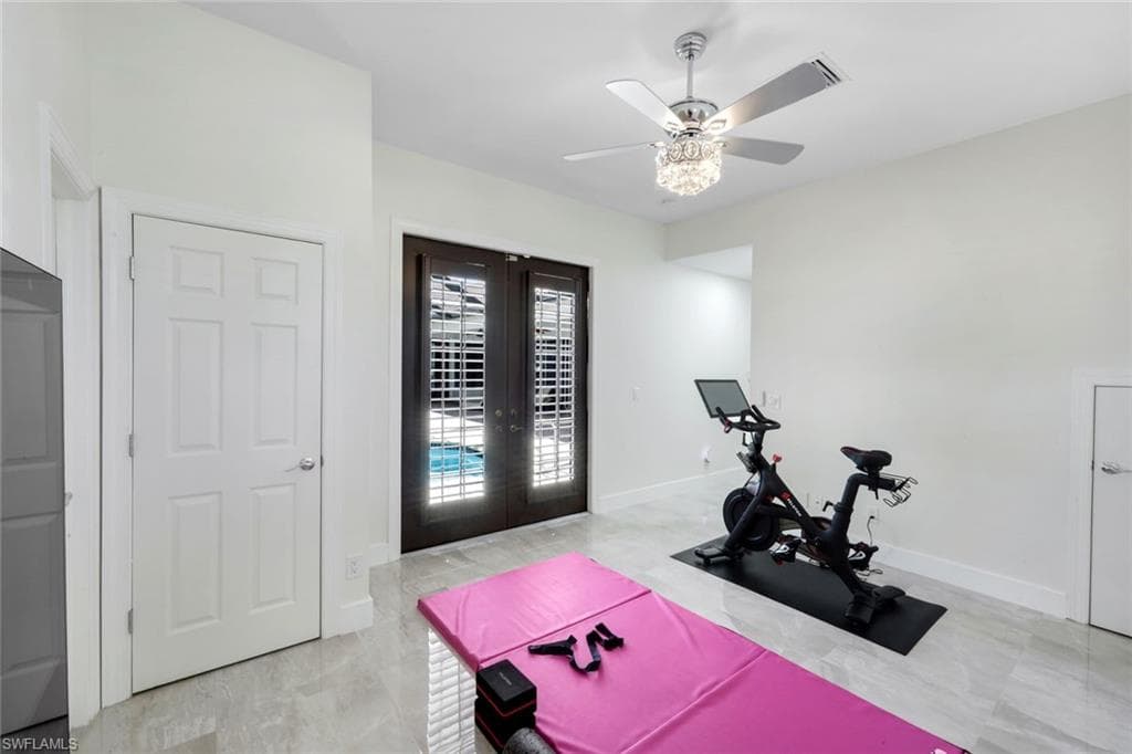 22660 Fairlawn CT-25