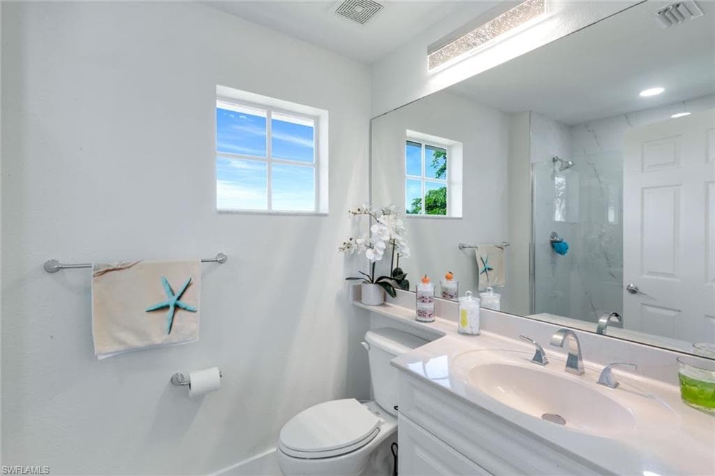 22660 Fairlawn CT-29