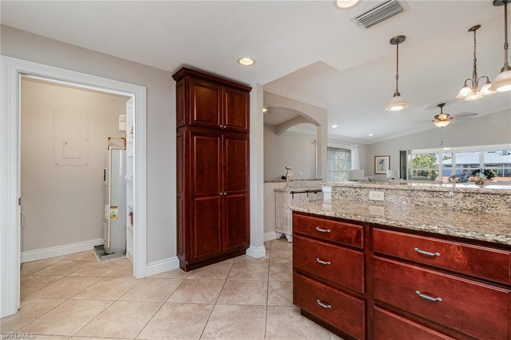 4822-4824 Gary RD A & B-8