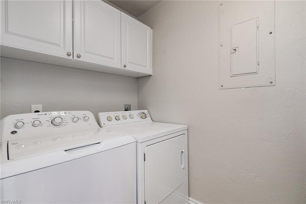 4822-4824 Gary RD A & B-37