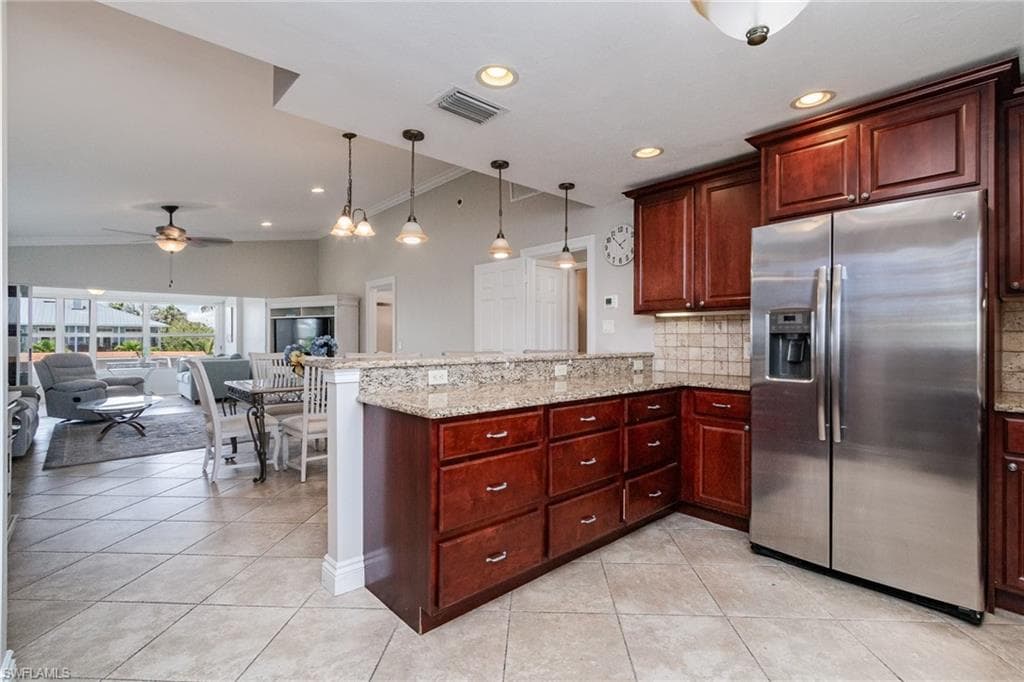 4822-4824 Gary RD A & B-7