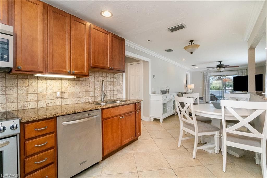 4822-4824 Gary RD A & B-24