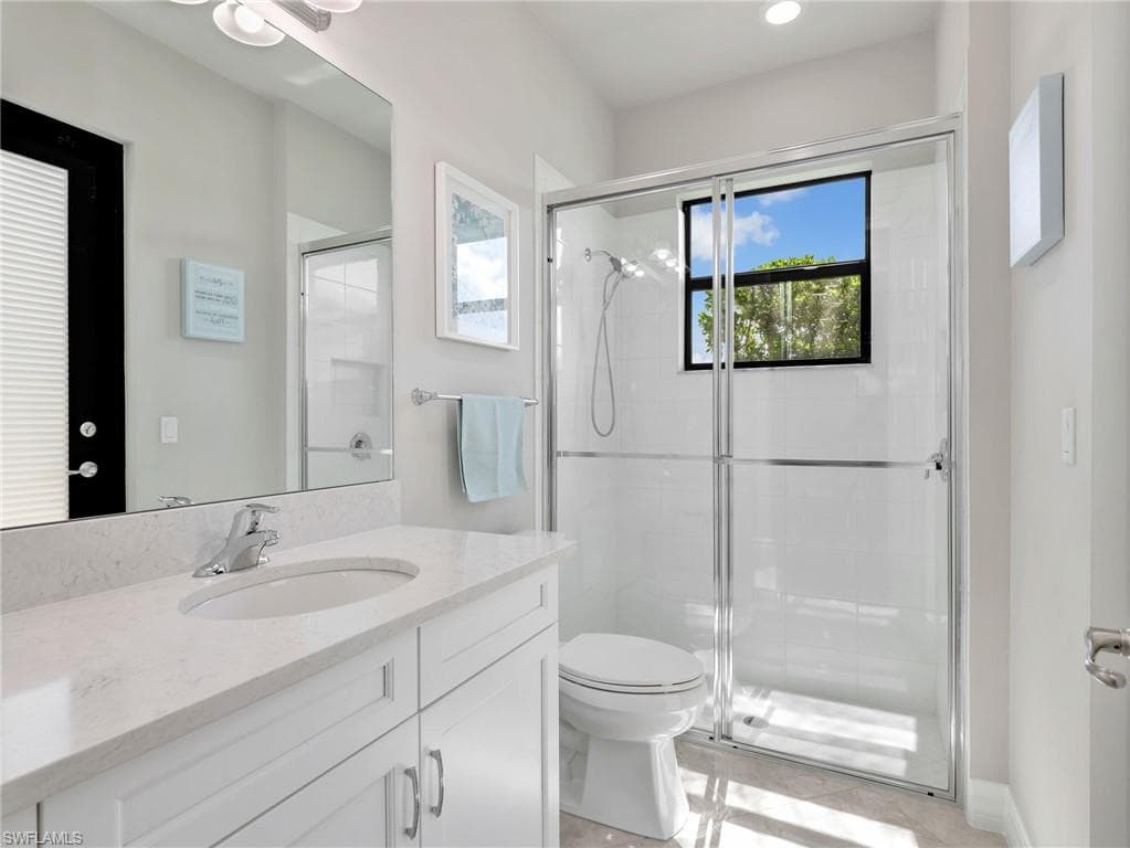 4716 Kensington CIR-11