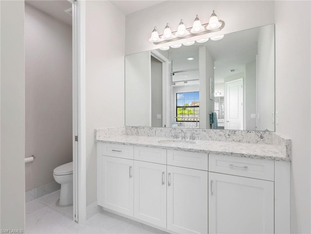 4716 Kensington CIR-33