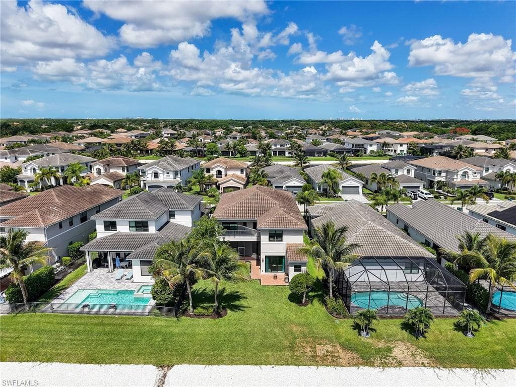 4716 Kensington CIR-40