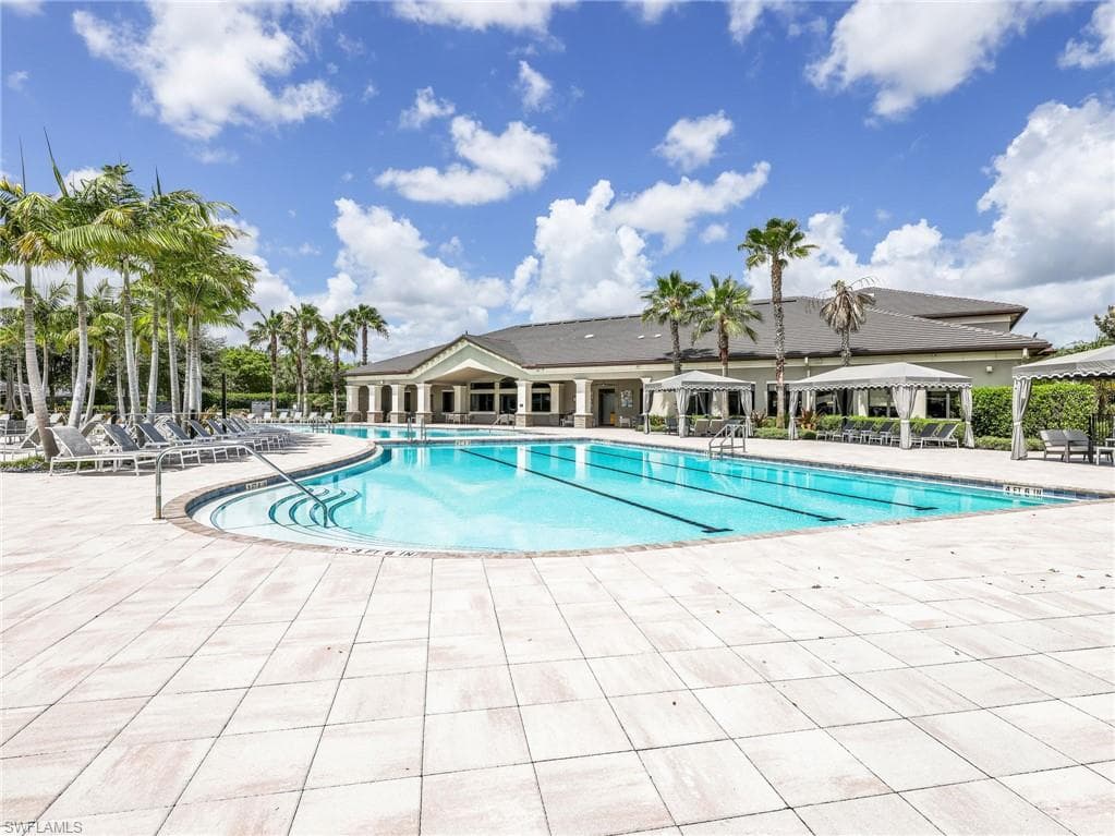 4716 Kensington CIR-44