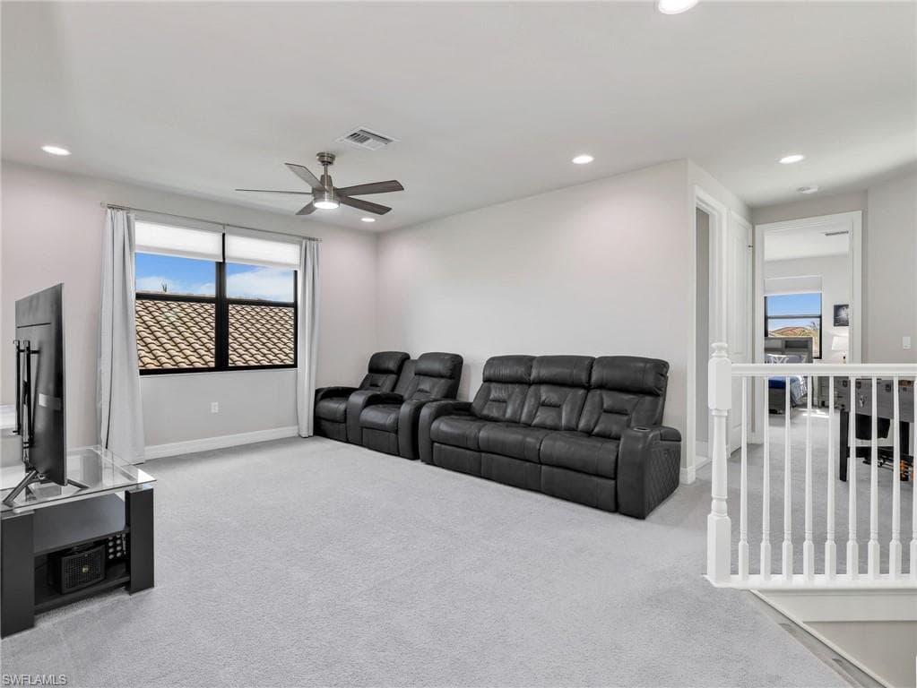 4716 Kensington CIR-17