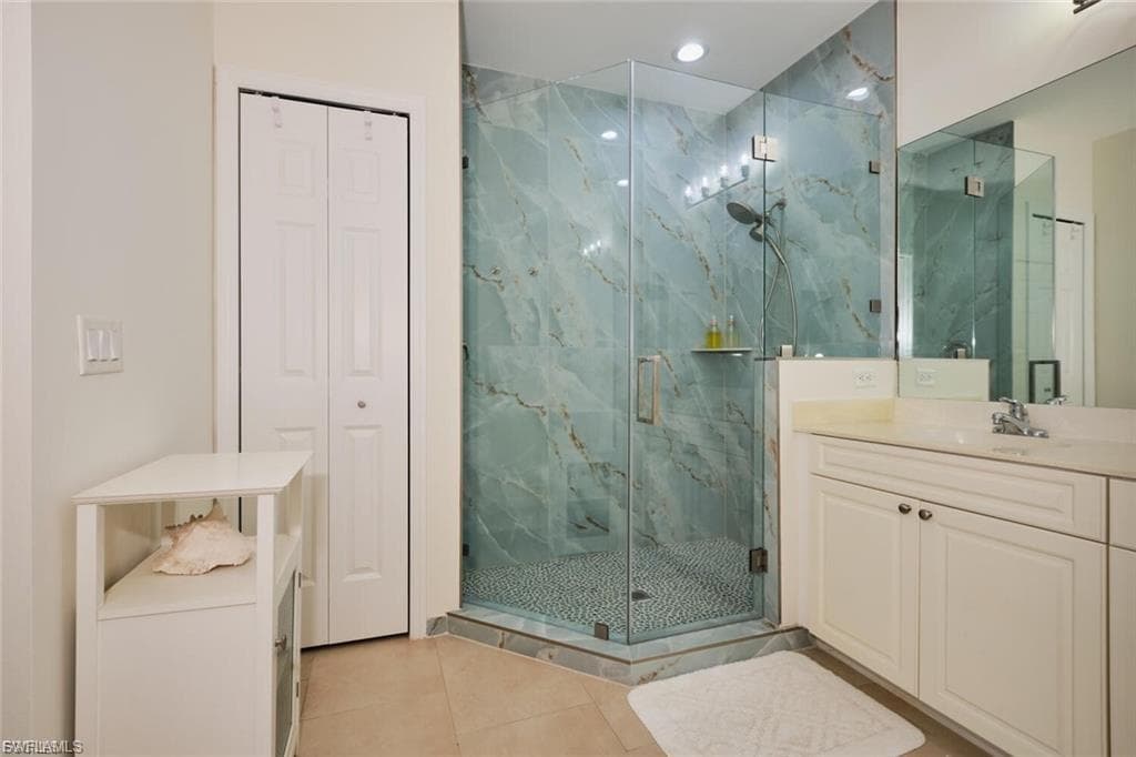 1789 Four Mile Cove PKWY 541-11