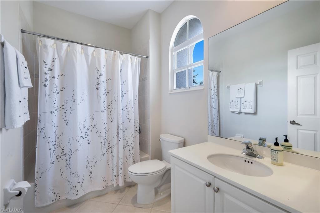 15040 Sterling Oaks DR-24