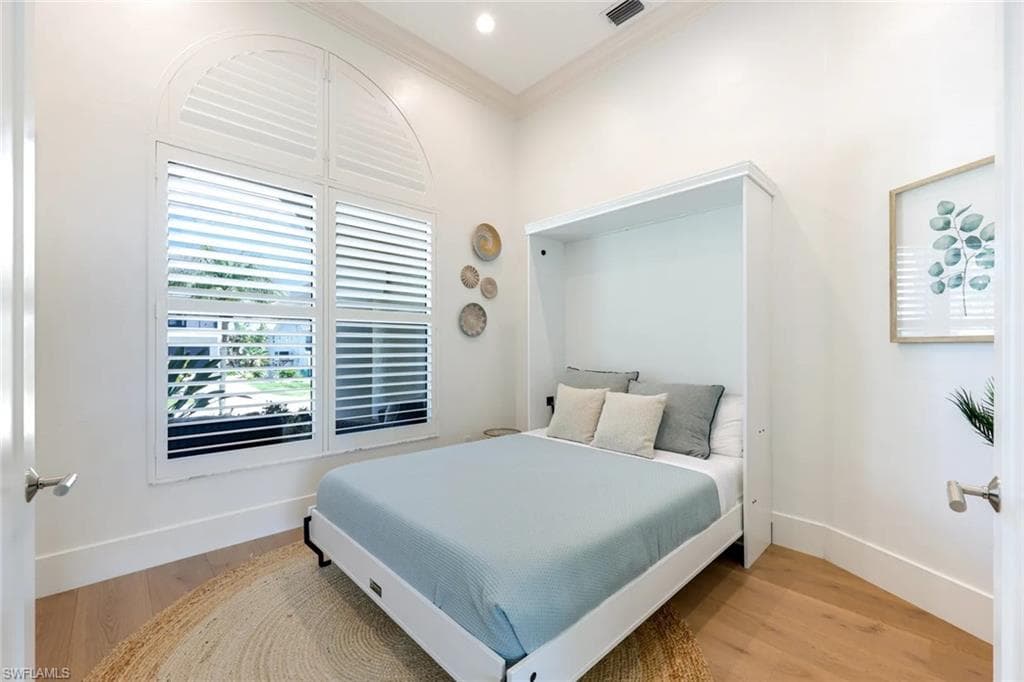 452 Willet AVE-15