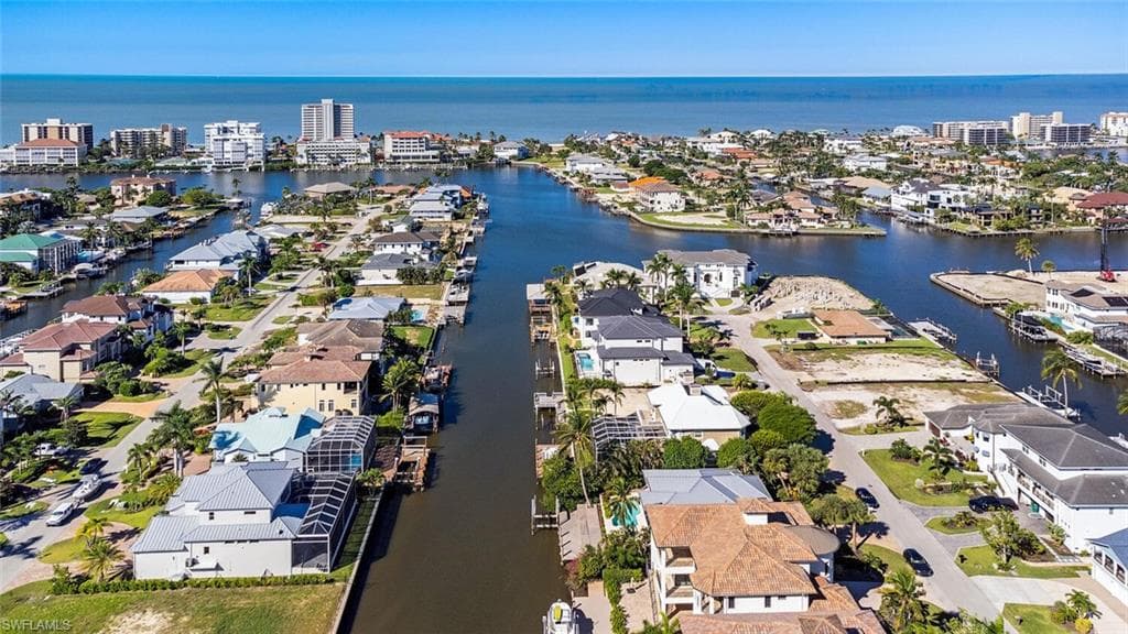 452 Willet AVE-25