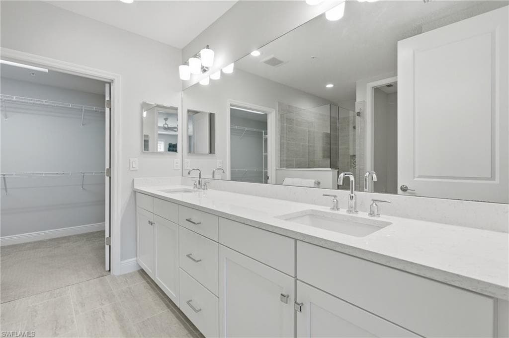 2560 Seychelles DR 1003-11