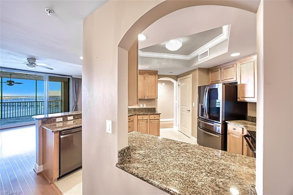 2090 W 1st ST G1607-25