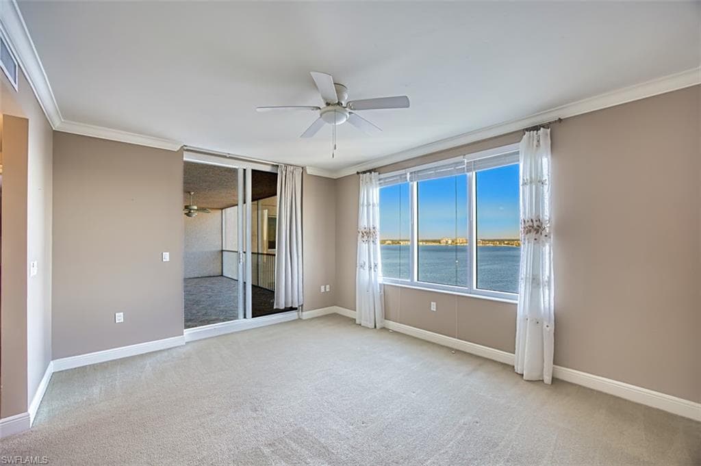 2090 W 1st ST G1607-33