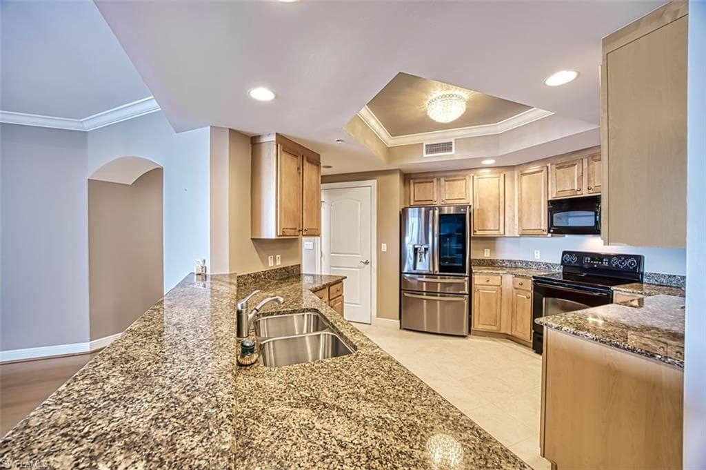 2090 W 1st ST G1607-18