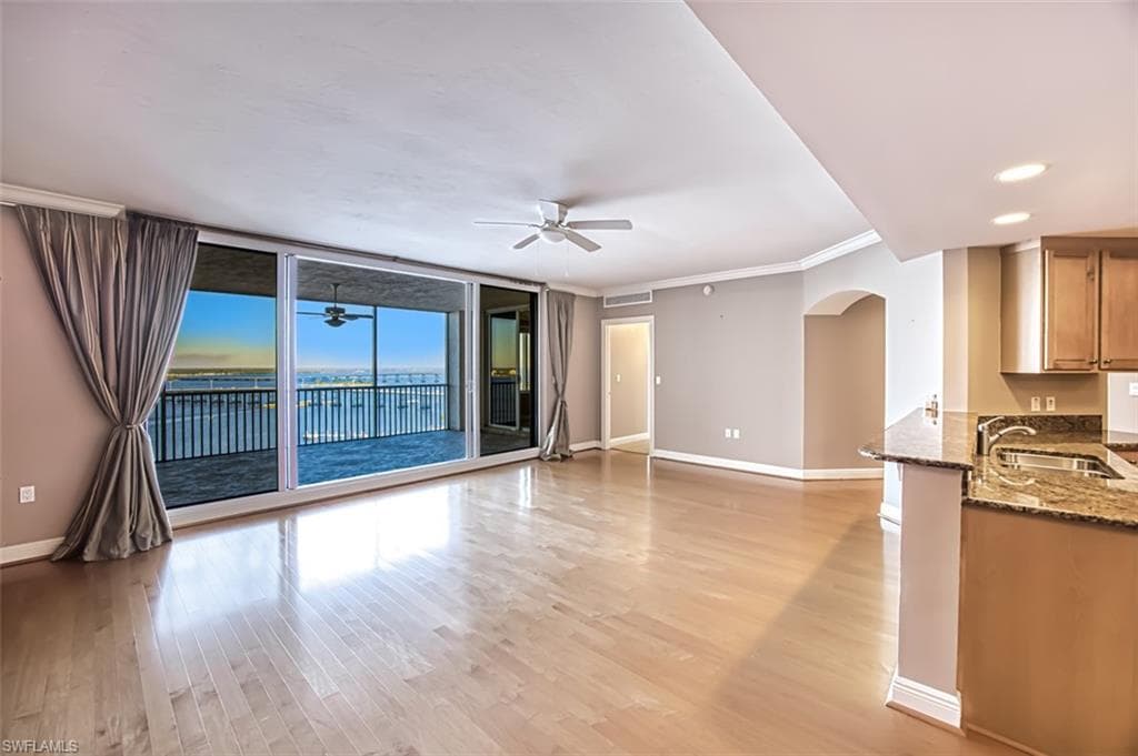 2090 W 1st ST G1607-7