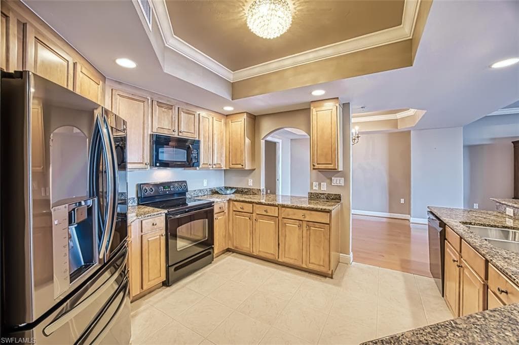 2090 W 1st ST G1607-20