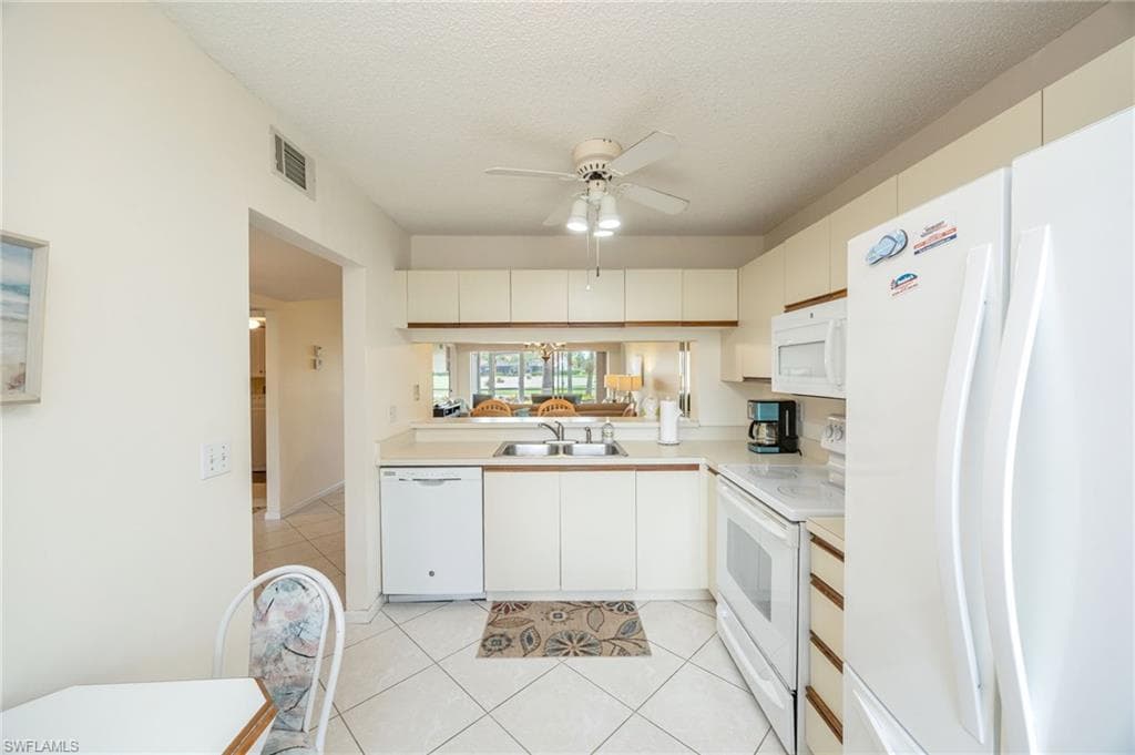 5950 Amherst DR A101-5