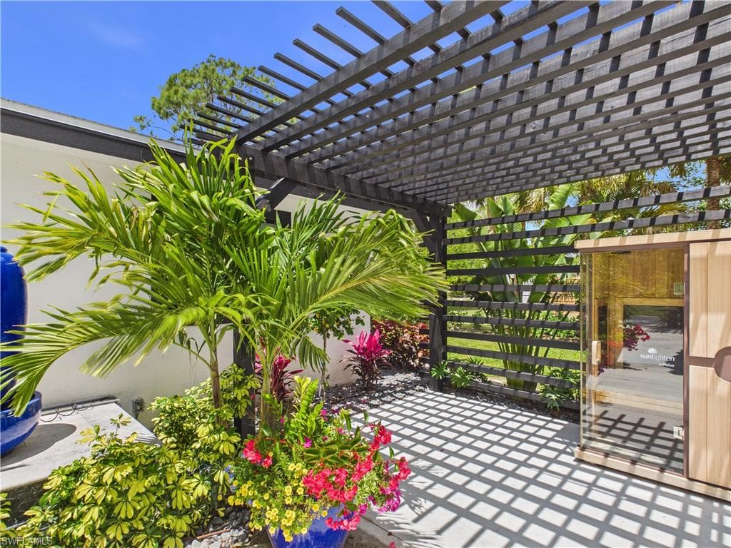 3650 Sunset BLVD-32