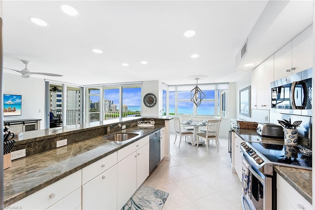 5550 Heron Point DR 1702-5