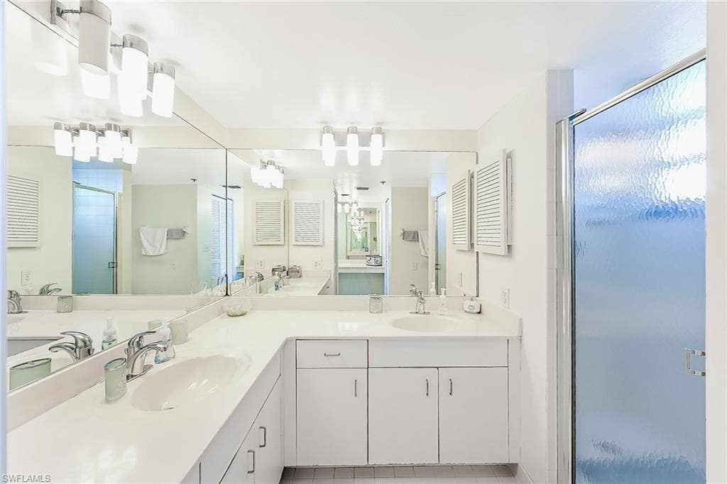 5550 Heron Point DR 1702-11