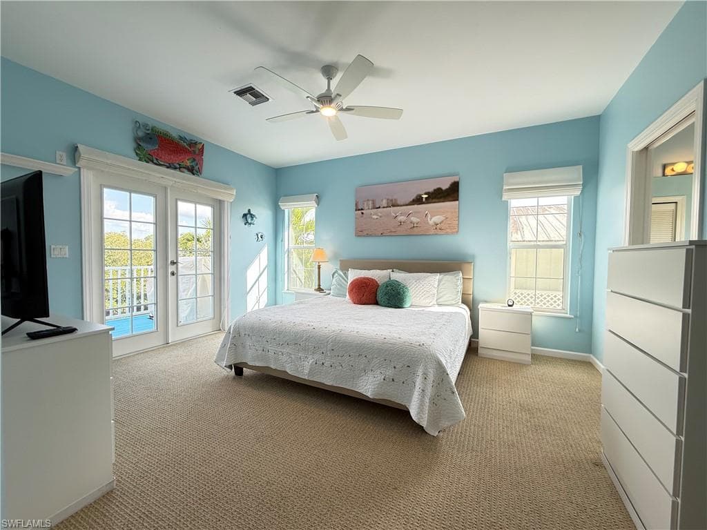1296 Grand Canal DR-11