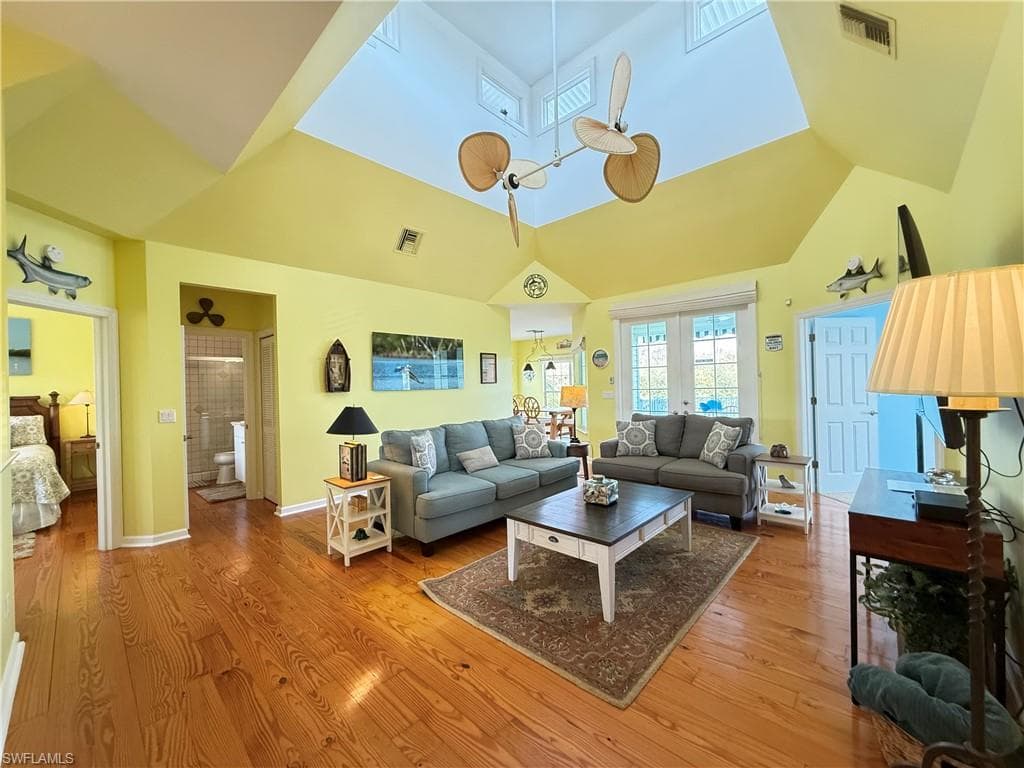 1296 Grand Canal DR-9